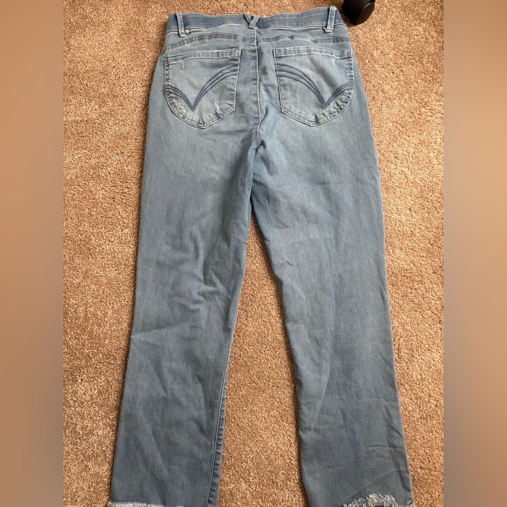 Democracy Light Blue “ab technology “ jeans - Picture 2 of 4